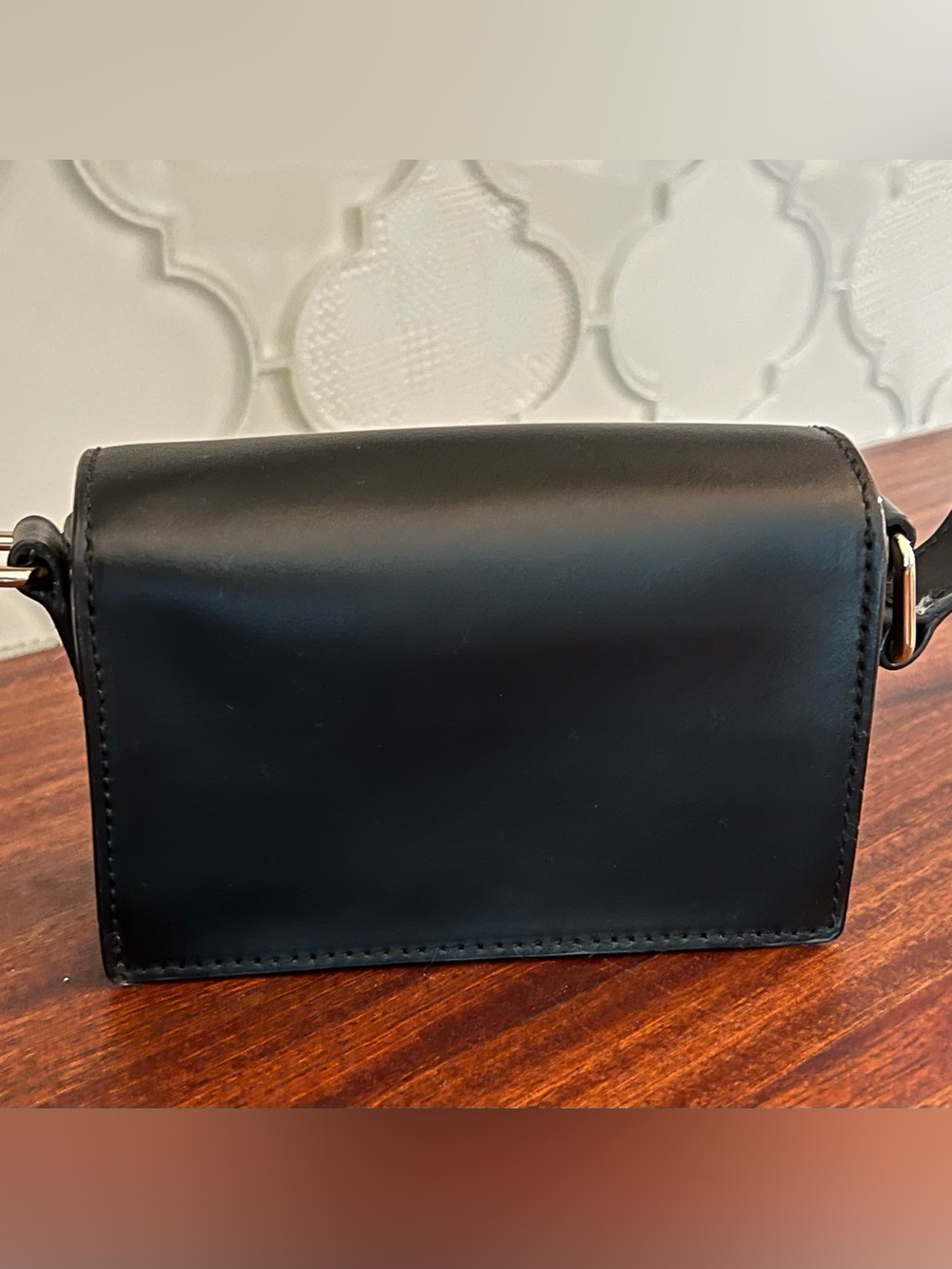 kate spade Lemon Street Gwen Camera Crossbody Novelty Bag Black Gold - Picture 2 of 7